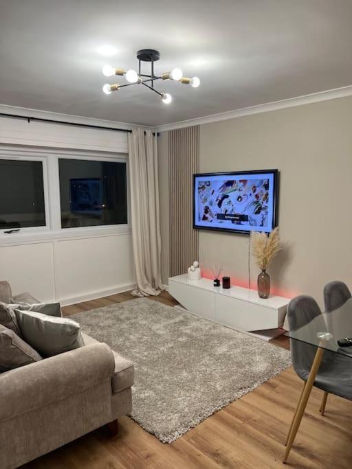 Stunning 2-Bed Apart In The Heart Of Aberdeen* Bagian luar foto